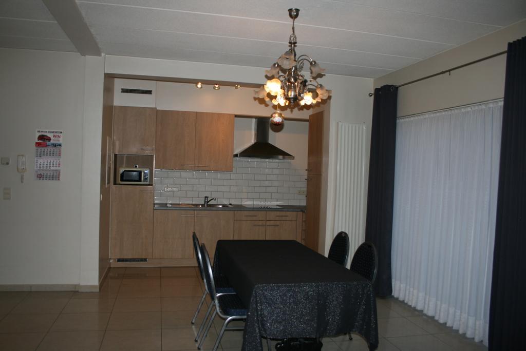 Apartment Fruithof Tack Sint-Gillis-Waas Екстериор снимка